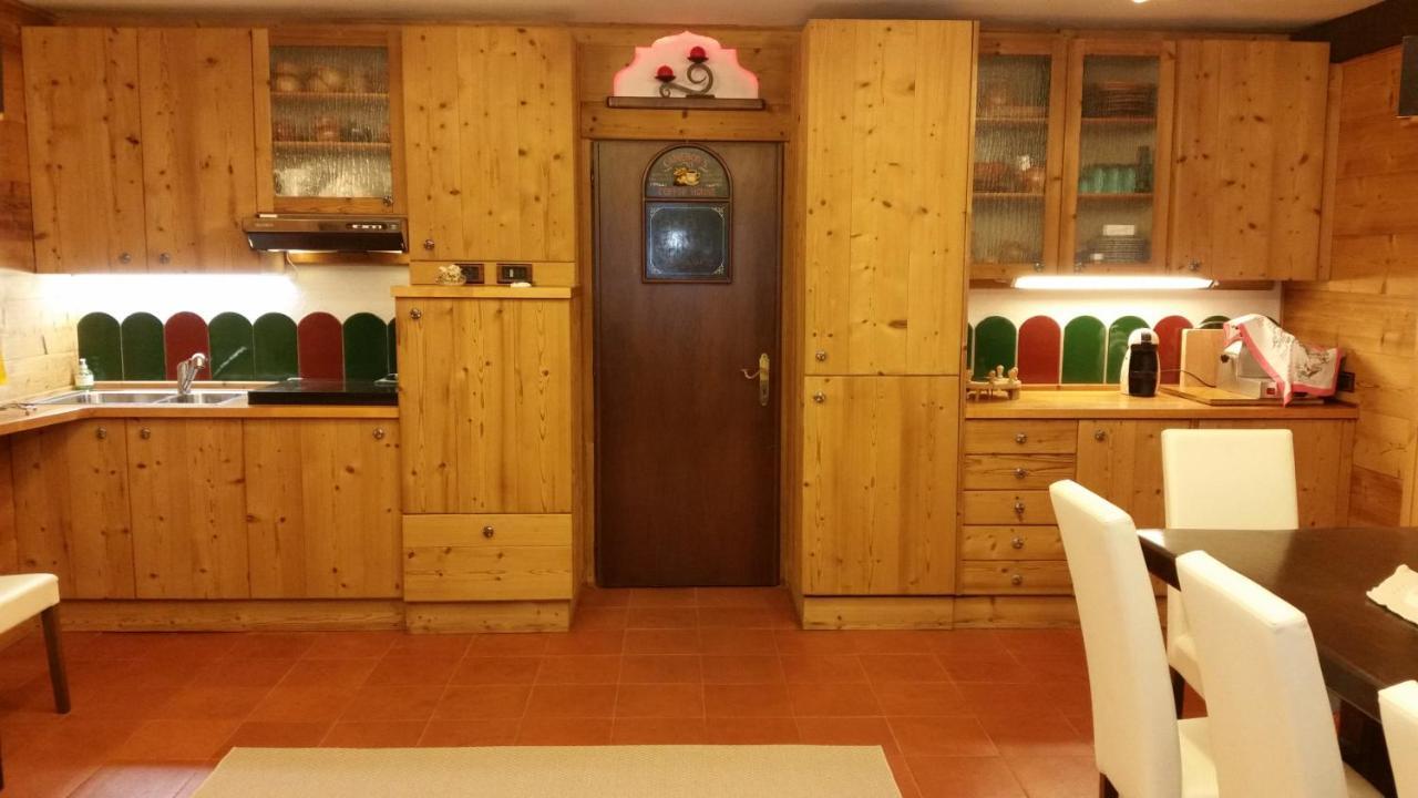 B&B Accanto Al Focolare 2 Udine Exterior foto