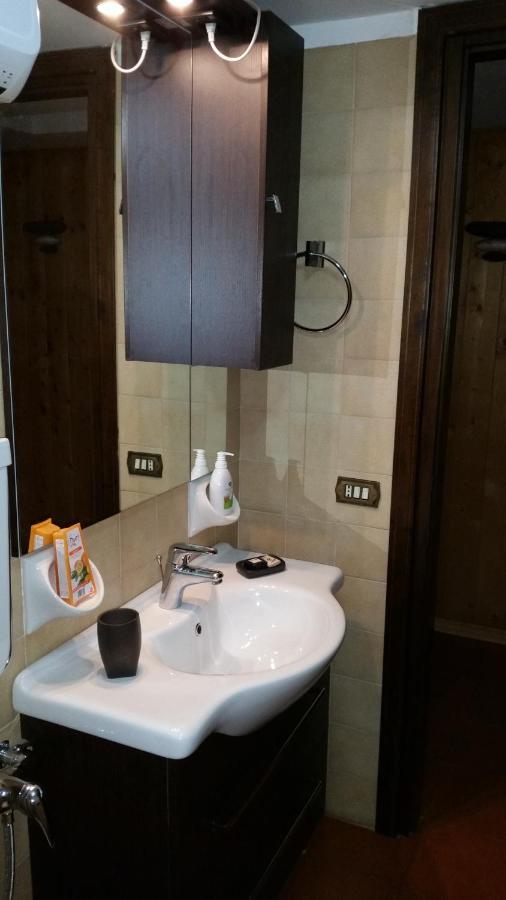 B&B Accanto Al Focolare 2 Udine Exterior foto