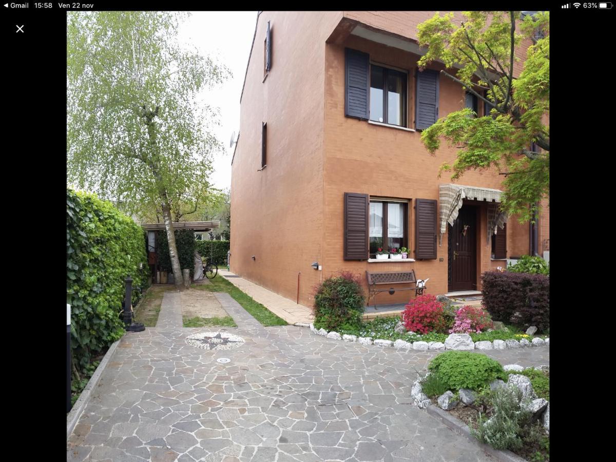 B&B Accanto Al Focolare 2 Udine Exterior foto